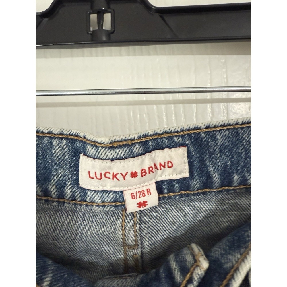 Lucky Brand Distressed High Rise Light Wash Blue Denim Jeans Women's Size 6/28 - Picture 3 of 4